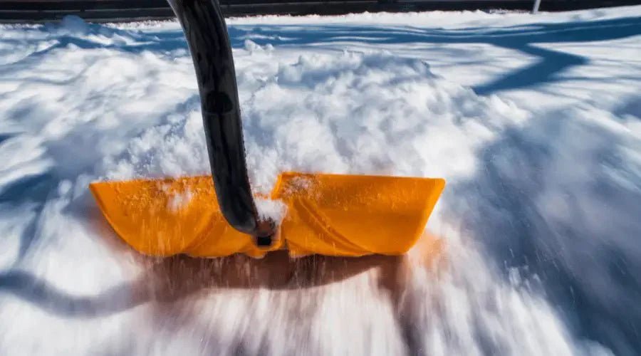 Schnee schippen: Effiziente Methoden und Tipps für den Winterdienst - SHW-FIRE