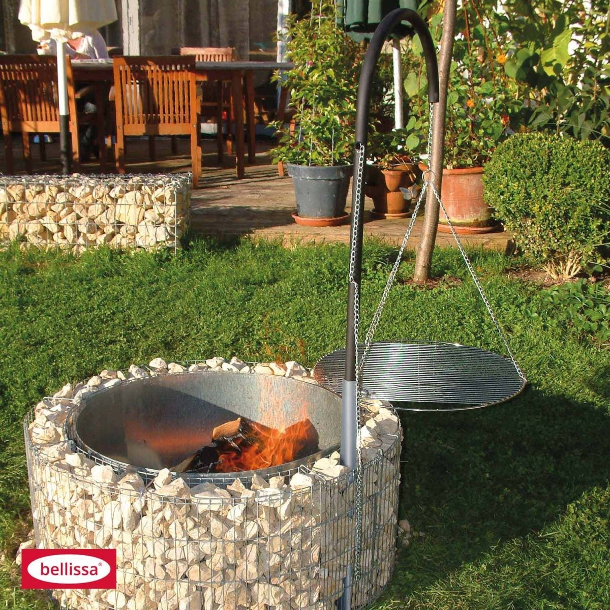 Bellissa Feuer - und Grillstelle inkl. Grillrost, Grillgalgen und Ketten - SHW - FIRE