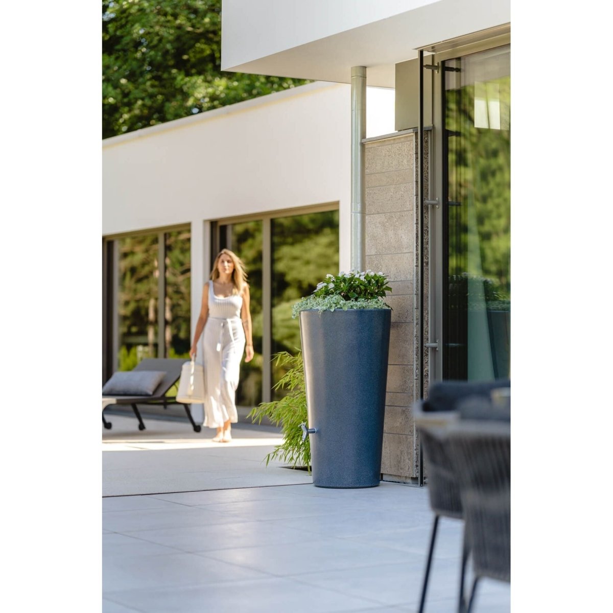 GARANTIA STONE 2in1 Regentonne 210 L, mit Pflanzschale, lava - SHW - FIRE
