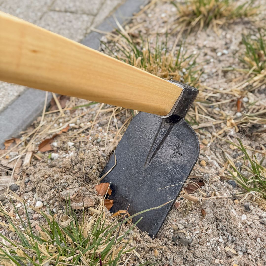 SHW Ulmer Hacke mit Eschenstiel - SHW - FIRE