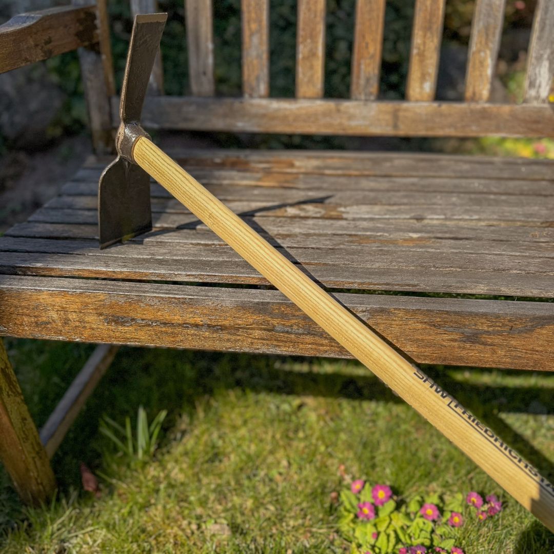 SHW Gartenhacke Breitblatt schmales Blatt mit Eschenstiel 135 cm - SHW - FIRE