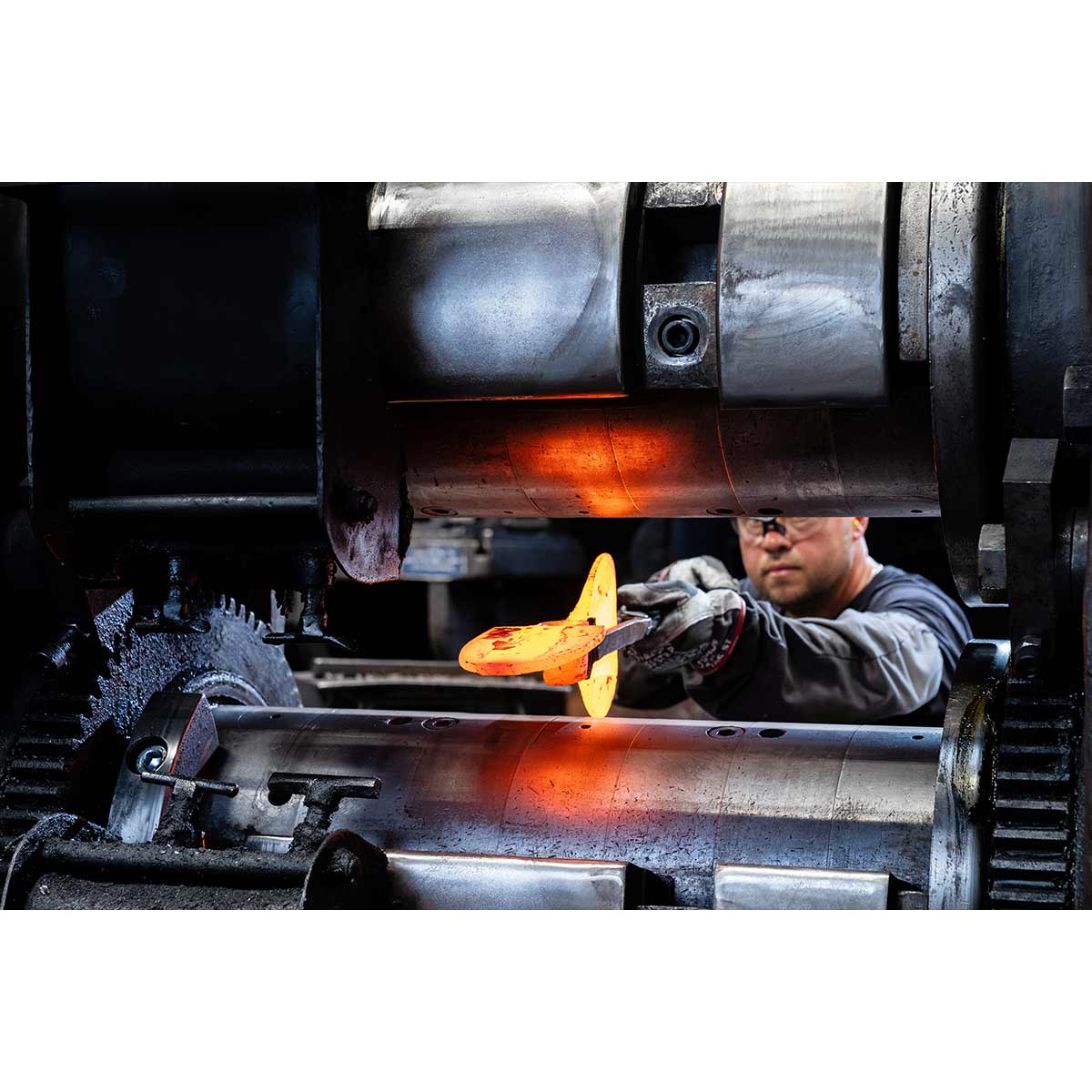 SHW Wiedehopfhacke Breitblatt mit Eschenstiel 105 cm - SHW - FIRE