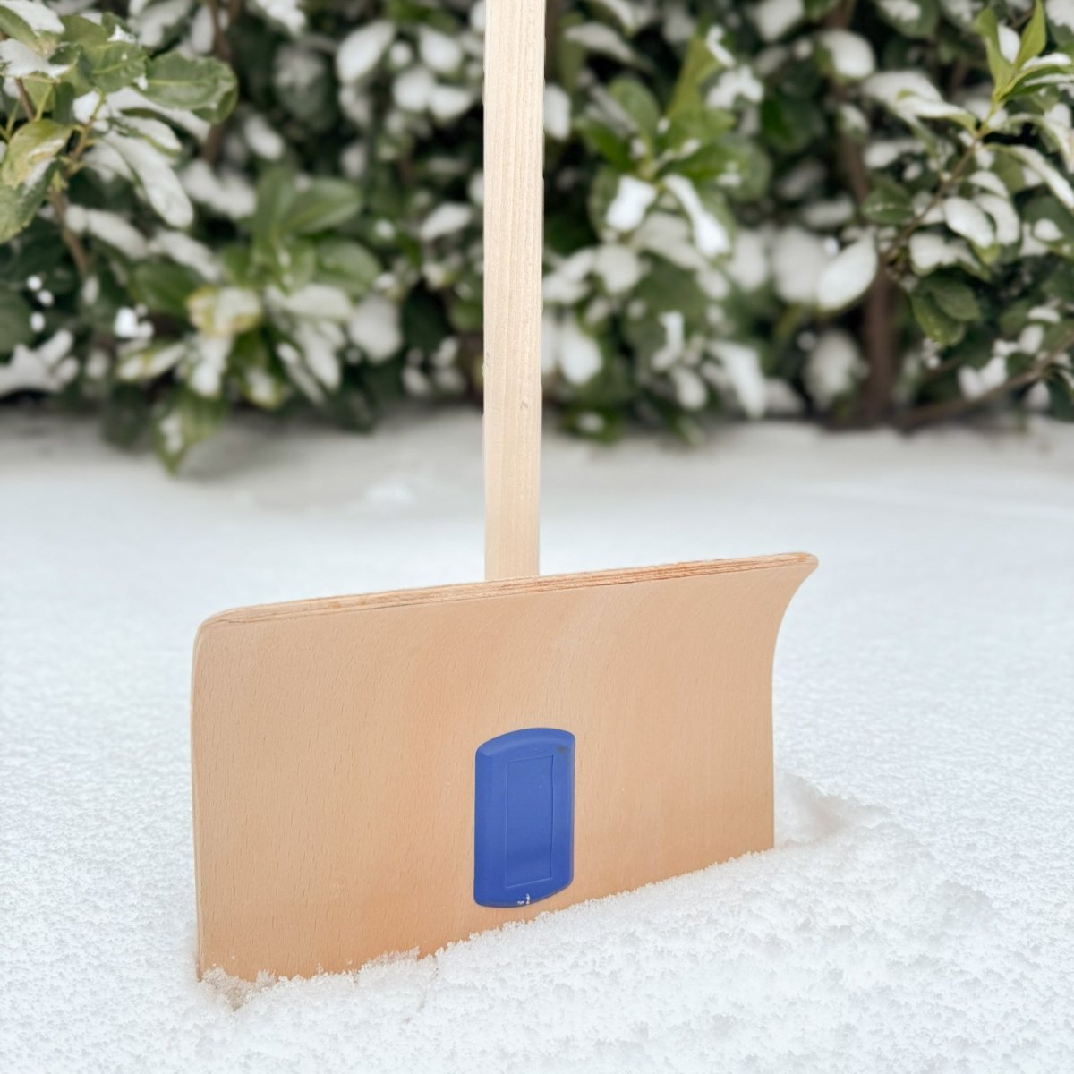 SHW Kinderschneeschieber Sperrholz mit Stiel - SHW - FIRE