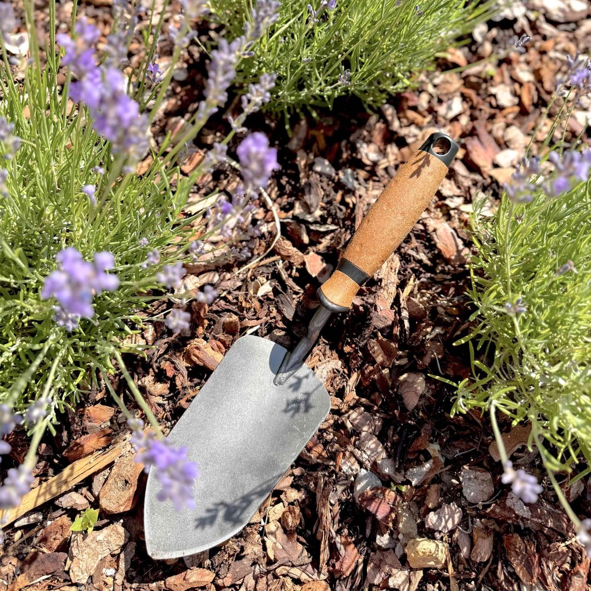 SHW Blumenkelle mit Eschenholzgriff - SHW - FIRE
