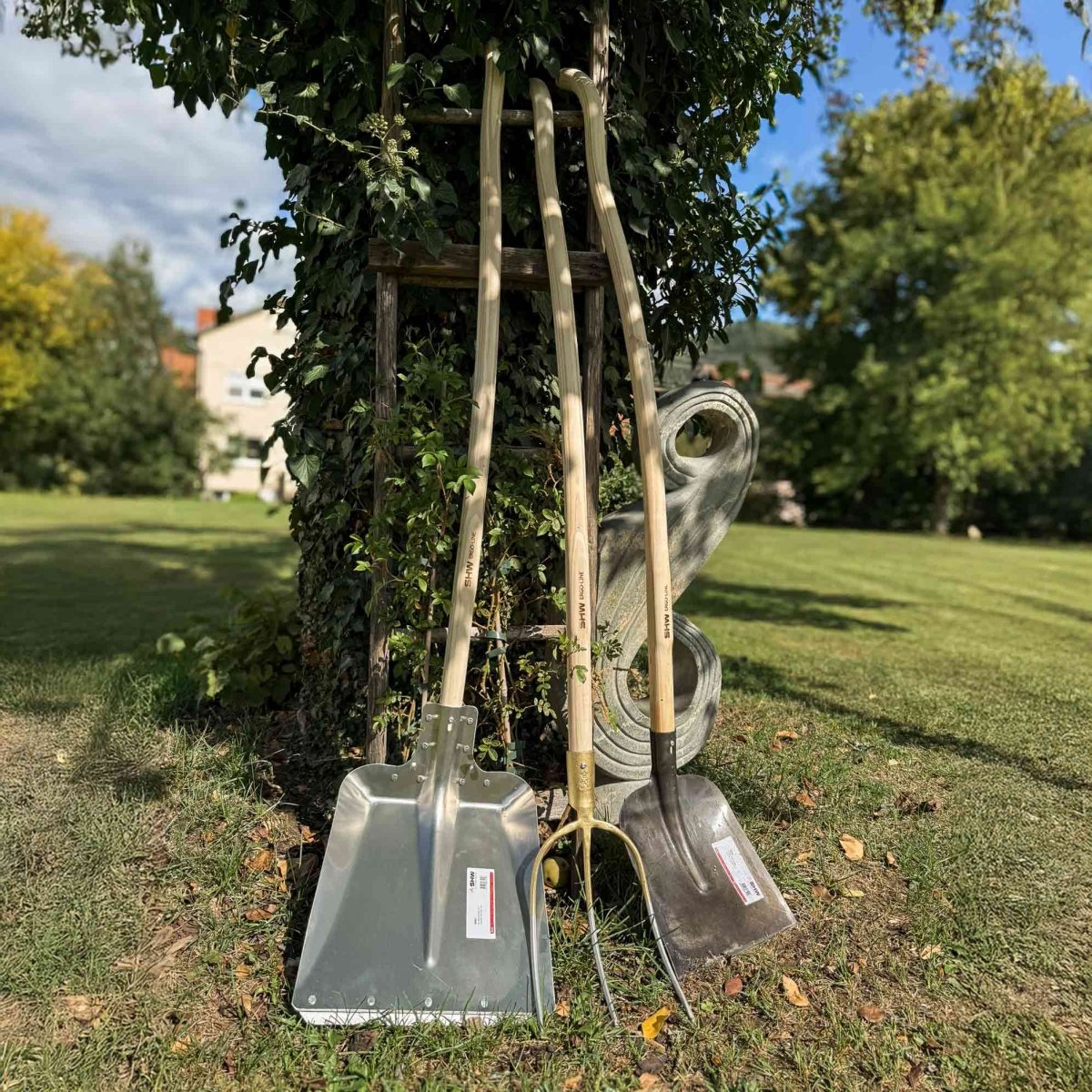 SHW Streugabel mit Federdülle und Ergo - Line Buchen - Pappel - Stiel - SHW - FIRE
