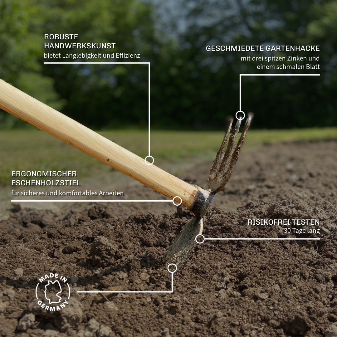 Hochwertige Gartenhacke mit Eschenholzstiel und geschmiedetem Kopf für effizientes Arbeiten im Garten